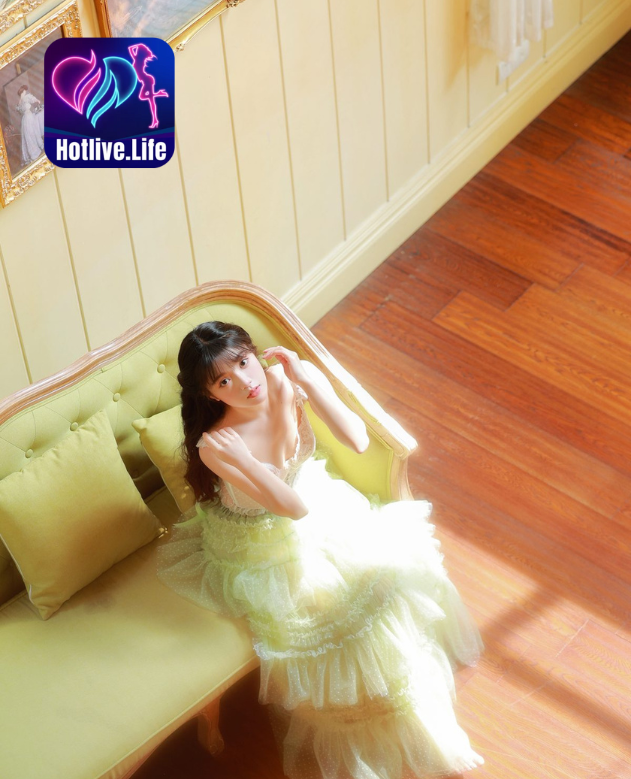 Ling Xiao Qi-Hotlive