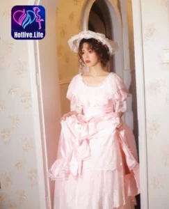 Read more about the article Yi Zhi Qian Qian: Bức Tranh Sống Động của Nữ Thần Tự Nhiên Trên HotLive và MMLive Show . Beautiful girl Goddess 2024